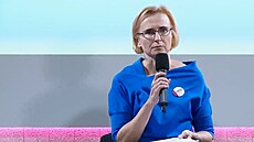 Kone�ná chce z europarlamentu do Sn�movny. Slibuje referendum o NATO a EU