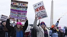 Demonstranti b�hem pochodu lidu protestovali proti nastupující vlád� zvoleného...