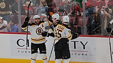 David Pastrák (vlevo) se raduje z vítzné trefy proti Florid.
