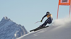 Ameri�anka Lindsey Vonnová jede super-G na Sv�tovém poháru v Cortin�.