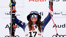 Ameri�anka Lauren Macugaová b�hem super-G ve St. Antonu.