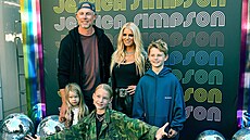 Jessica Simpsonová s manželem a dětmi (2022)