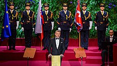 Slovenský prezident Peter Pellegrini na slavnostním pedávání státních...