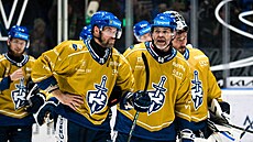 Kladno, 10. 1. 2025. Rytí�i Kladno - Energie Karlovy Vary. Zleva domácí Radek...