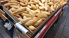 V Tescu v �eské republice jsou zákazník�m mikrotenové sá�ky dostupné zdarma....