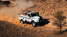 Martin Macík se svým kamionem bhem osmé etapy Rallye Dakar 2025.