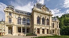 Cílem bylo provést kompletní rekonstrukci budovy a jejího bezprost�edního okolí...