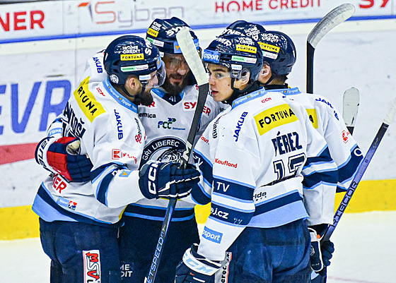 Radost libereckých hrá�� po tref� proti �eským Bud�jovicím.