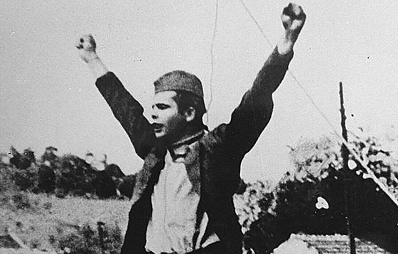 Jugoslávský komunistický partyzán Stjepan Filipovi� i p�i poprav� vzdoroval...