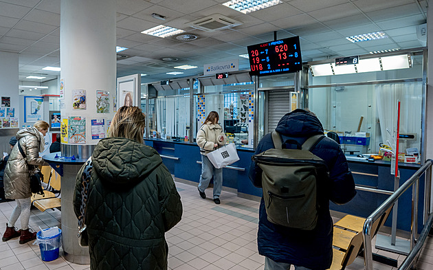 Pošta znovu zdraží své služby. Klienti si připlatí za doporučená nebo cenná psaní