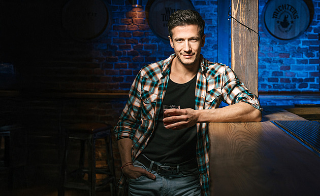 Jsem tradicionalista, je ženský úděl rodit děti, říká první český bachelor Solfronk