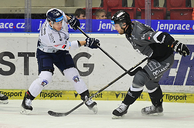 ONLINE: Karlovy Vary hrají derby s Plzní, skóre otevřel v přesilovce Rubins