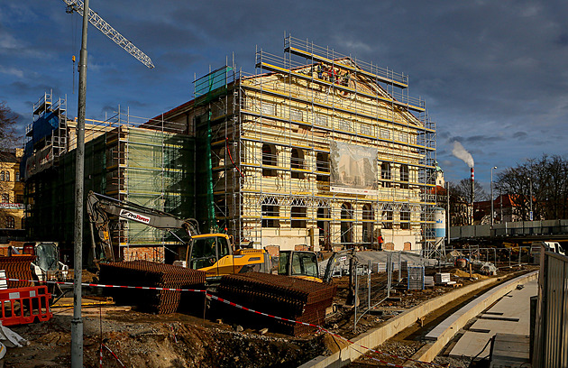 Oprava Kulturního domu Slavie na b�ehu Mal�e v �eských Bud�jovicích se...