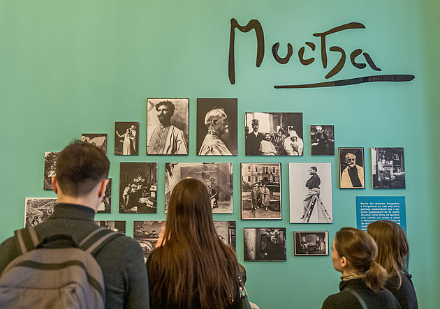 Další dějství sporu o název Mucha Muzeum, exekutoři zasahovali v paláci Savarin