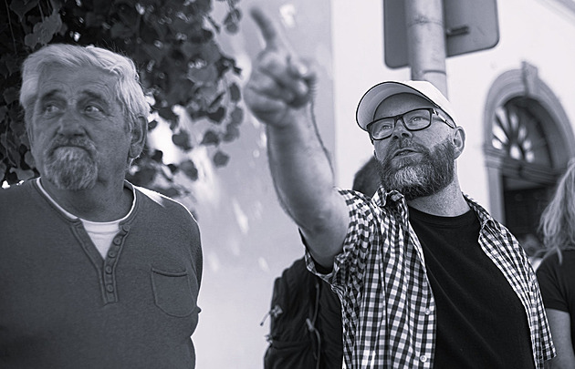 Viléma vece (na snímku z roku 2022 vpravo) znali lidé v Olomouci mimo jiné...