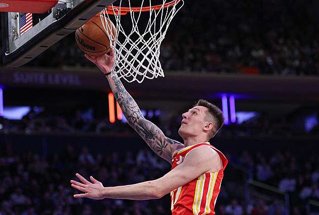 Krejčímu patřila první půle, Knicks druhá. Curry vstřebává historický debakl