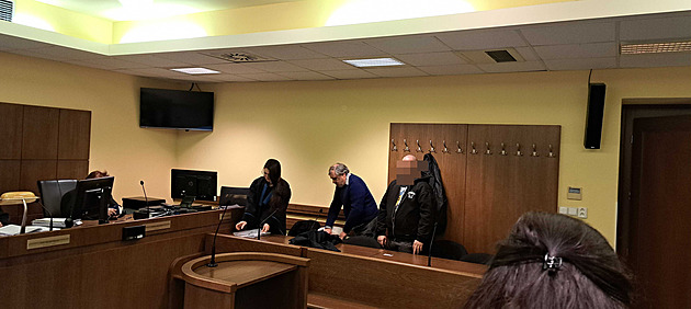 Děti hladověly, měly zkažené zuby, kojenec zemřel. Za týrání dostali rodiče šest let