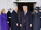 Prezident Joe Biden a první dáma Jill Bidenová vítají nov� zvoleného prezidenta...
