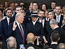 Donald Trump skládá písahu v den své prezidentské inaugurace v Rotund...