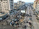 Palestinci ekají, a se budou moci vrátit do svých domov na severu Gazy poté,...