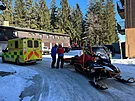 Dvku, kter se zranila ve snowparku ve Skiarelu Lipno, odvezla sanitka do...