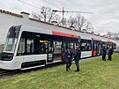 Letos v prosinci zanou v Praze jezdit nov tramvaje z dlen koda Group....