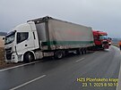 Nedaleko ekovic na Tachovsku, kde se stetla dv osobn auta, havarovaly tak...