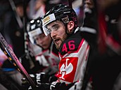 Ond�ej Najman na lavi�ce.