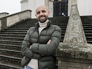 Zdenk Ráil. Ped padesátkou vymnil prestiní místo vysokokolského...