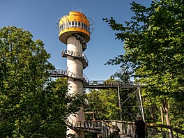 Hainich, vyhláený 31. prosince 1997, je jediným národním parkem v Durynsku....