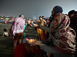 Jednou za dvanáct let se pak slaví takzvaná Maha Kumbhanéla neboli Velký svátek.