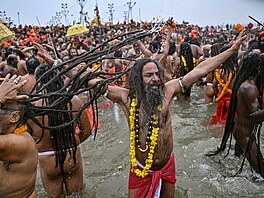 Svátek zárove� prov��í organiza�ní schopnosti ú�ad� nejlidnat�j�í zem� sv�ta....