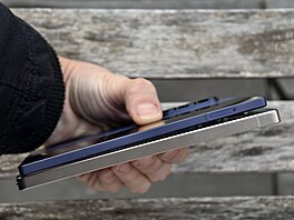 Samsung Galaxy S25 Ultra a Galaxy Z Fold 6