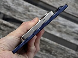 Samsung Galaxy S25 Ultra a Galaxy Z Fold 6