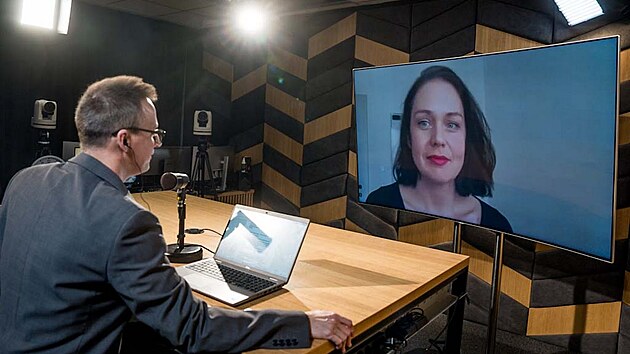 Hostem po�adu Rozst�el je Marcela �imkov�, ��fredaktorka Hospod�rsk�ch nov�n SK.