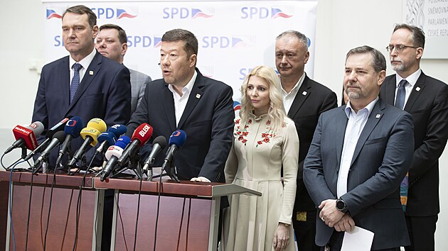 Tiskov� konference SPD. Na sn�mku Tomio Okamura. (21. ledna 2025)