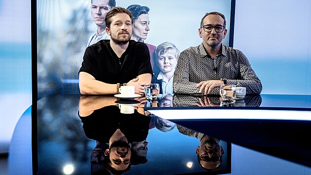 Hosty po�adu Rozst�el jsou herec Filip Franti�ek �ervenka (vlevo) a kreativn� producent Studny
Michal Proke�.