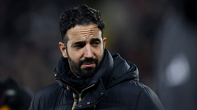 Rben Amorim, trenr Manchesteru United, v utkn s Fulhamem.