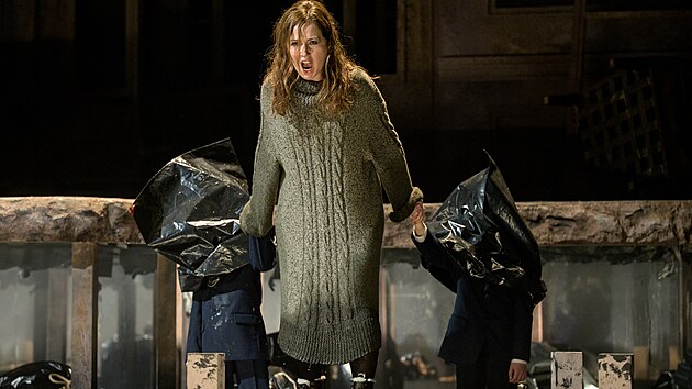 Světlana Aksenova (Médea) v inscenaci Cherubiniho Médey ve Stavovském divadle