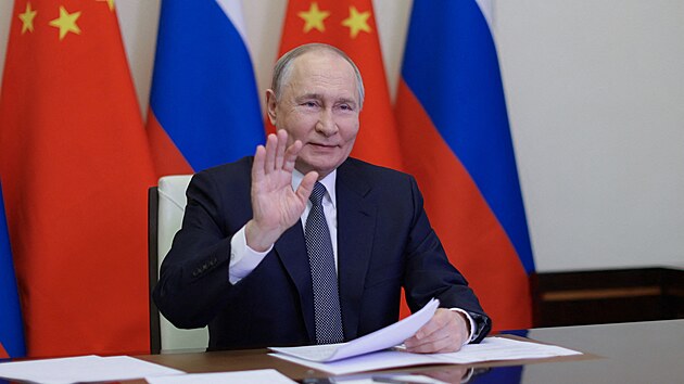 Rusk� prezident Vladimir Putin na videokonferenci s ��nsk�m prezidentem Si �in-pchingem ve st�tn� rezidenci Novo-Ogarjovo u Moskvy (21. ledna 2025)