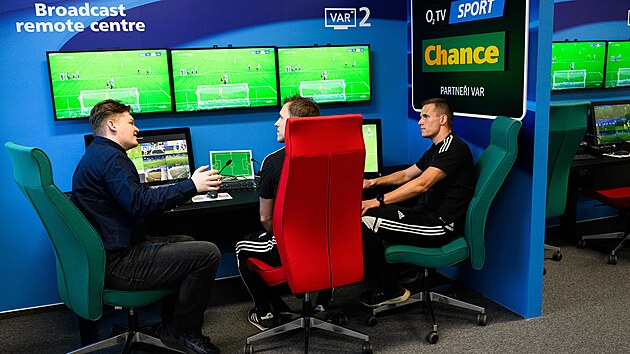 Pohled do centr�ly VAR v pra�sk� Michli.