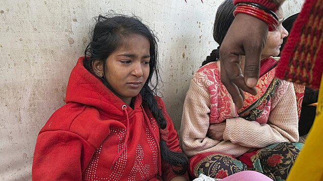 Bhem hinduistickho svtku Kumbh ml v indickm mst Prajgrd zemelo v tlaenici nejmn patnct lid. (29. ledna 2025)