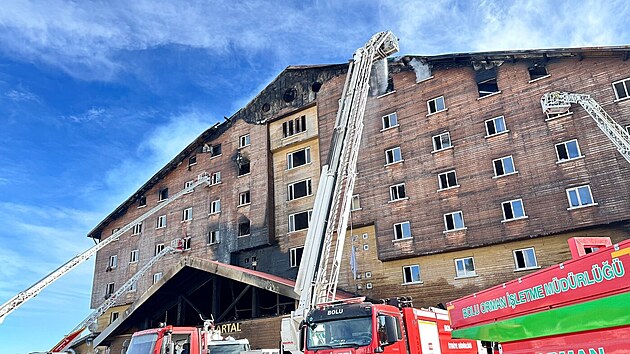 Po��r v tureck�m Ski are�lu Kartalkaya. (21. ledna 2025)