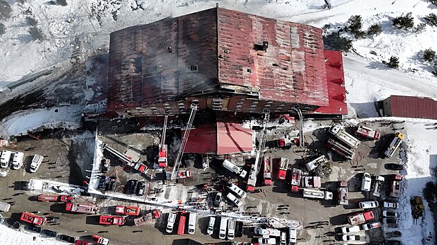 Po��r v tureck�m Ski are�lu Kartalkaya. (21. ledna 2025)