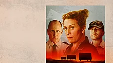 Z filmu T�i billboardy kousek za Ebbingem