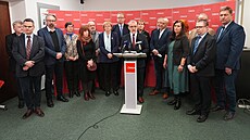 Tisková konference eskomoravské konfederace odborových svaz proti navrhované...