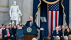 Americký prezident Donald J. Trump hovoí po sloení písahy v Rotund Kapitolu...