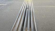 Na pr�tahu Olomoucí na most� Velkomoravská, kudy denn� projede a� 40 tisíc aut,...