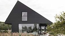 ikmá stecha s edivou fasádou domu pipomíná, e takto výrazn dív do...