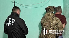Ukrajinská tajná sluba SBU oznámila zadrení tí dstojník ukrajinské armády...